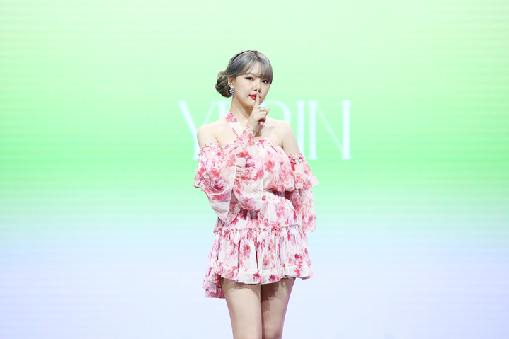 [서울=뉴시스] 예린(YERIN) 첫 번째 미니앨범 '아리아(ARIA)' 미디어 쇼케이스 사진. 2022.05.13. (써브라임(SUBLIME) 제공) photo@newsis.com *재판매 및 DB 금지