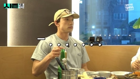 [서울=뉴시스] 비 2021.05.20 (=유튜브 채널 '시즌비시즌2') photo@newsis.com *재판매 및 DB 금지