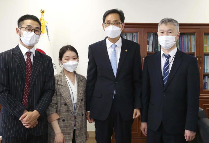 한-몽골 통계청 양자 통계협력회의 개최(오른쪽에서 두 번째 한훈 통계청장) *재판매 및 DB 금지