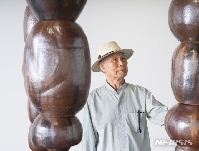 [서울=뉴시스]작가 이승택. 사진=갤러리현대 제공.