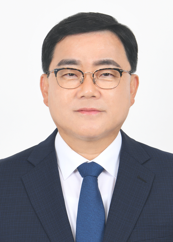 [창원=뉴시스] 강경국 기자 = 더불어민주당 허성무 경남 창원특례시장 후보. (사진=허성무 후보 제공). 2022.05.25. photo@newsis.com *재판매 및 DB 금지