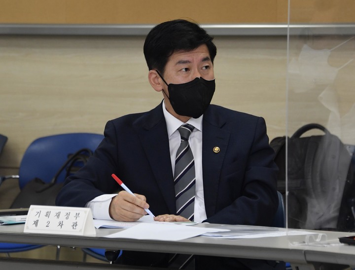 [서울=뉴시스] 최상대 기획재정부 2차관. (사진=기획재정부 제공) 2022.05.30. photo@newsis.com *재판매 및 DB 금지