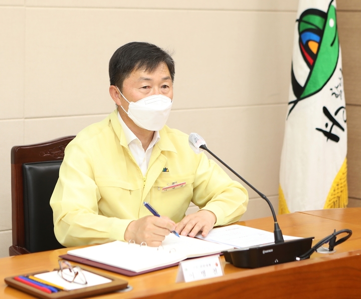 이병철 군수 권한대행&nbsp; *재판매 및 DB 금지