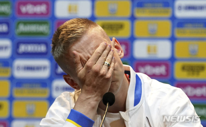 [글래스고(영국)=AP/뉴시스]우크라이나 축구대표팀 올렉산드르 진첸코