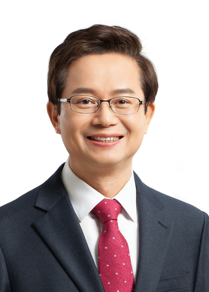 [서울=뉴시스] 제8회 전국동시지방선거에서 서울시 영등포구청장에 당선된 최호권 당선인. (사진=중앙선거관리위원회) 2022.06.02. photo@newsis.com *재판매 및 DB 금지