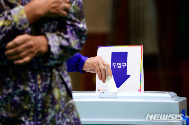 경기 기초단체장 최연소 당선자 임병택 시흥시장…47세