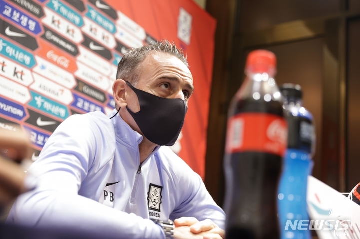 [서울=뉴시스]벤투 축구대표팀 감독. (사진=대한축구협회 제공)