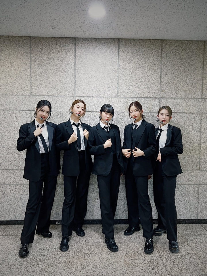 [서울=뉴시스] 르세라핌. 2022.06.06. (사진 = 쏘스뮤직 제공) photo@newsis.com *재판매 및 DB 금지