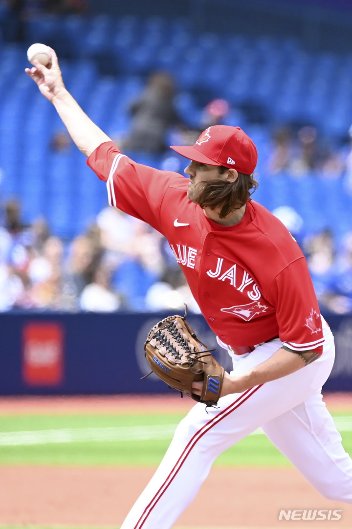 [토론토=AP/뉴시스] 메이저리그(MLB) 토론토 블루제이스의 케빈 가우스먼. 2022.06.05