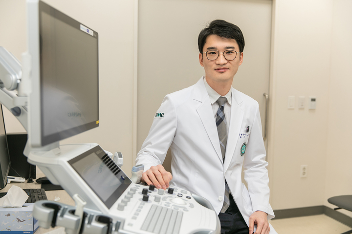 이대서울병원 정형외과 박인 교수(사진 : 이대서울병원 제공) *재판매 및 DB 금지