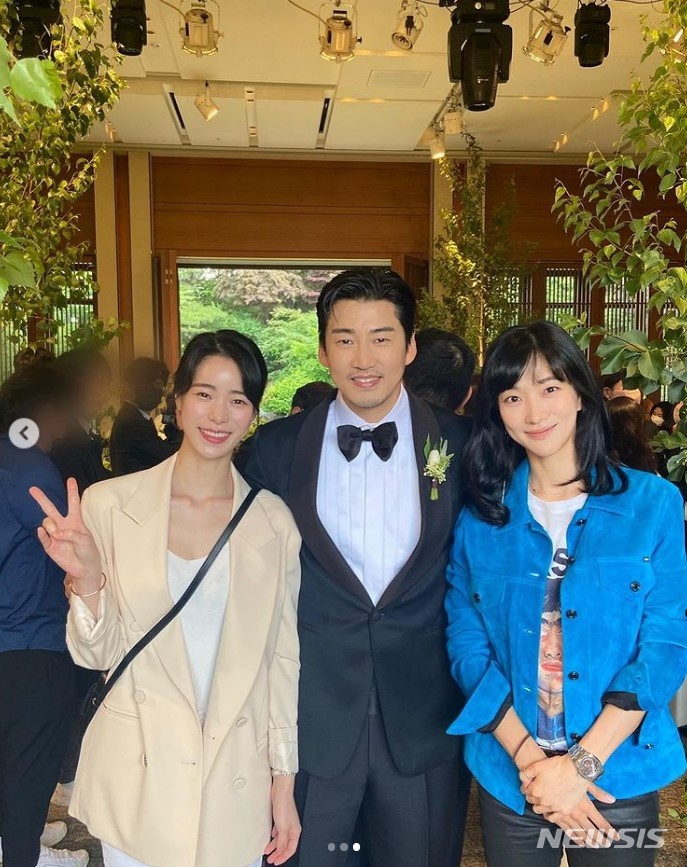 [서울=뉴시스] 임지연, 윤계상, 정윤하. 2022.06.12. (사진 = 정윤하 인스타그램 캡쳐) photo@newsis.com*재판매 및 DB 금지