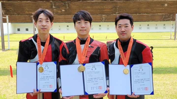 KT 사격 선수단 김현준(왼쪽부터), 김상도, 김종현. (사진=KT 제공) *재판매 및 DB 금지