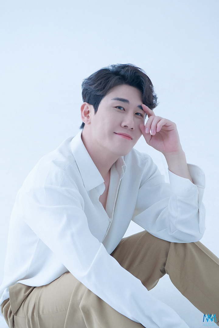 [서울=뉴시스] 영탁 사진. 2022.06.14. (밀라그로 제공)photo@newsis.com *재판매 및 DB 금지