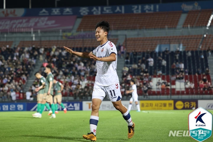 [서울=뉴시스]수원FC 이승우. (사진=프로축구연맹 제공)