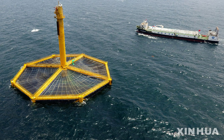 외교부 "서해 中 '관리시설 이동', 양국 간 양해…시기는 지켜봐야"