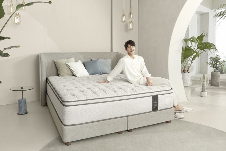 [서울=뉴시스] 알레르망 스핑크스. (사진=알레르망 제공) 2022.06.20. photo@newsis.com *재판매 및 DB 금지