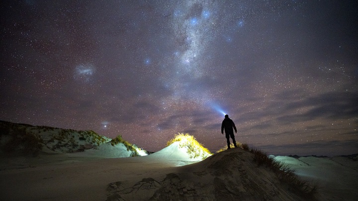 사우스랜드 매이슨 베이 사구에서 바라본 밤하늘. 2022.006.24. (사진=뉴질랜드관광청 제공) photo@newsis.com *재판매 및 DB 금지