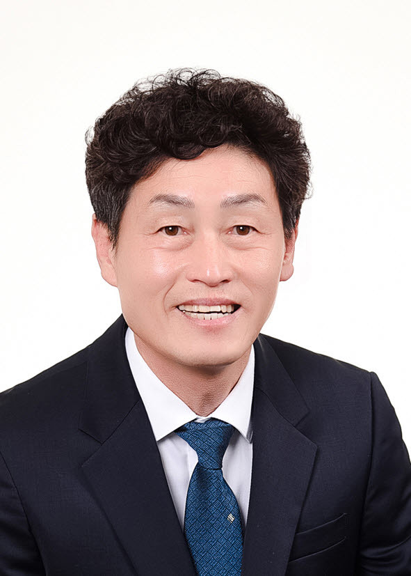 [옥천=뉴시스] 박한범 충북 옥천군의회 의원. (사진=뉴시스DB) photo@newsis.com&nbsp; *재판매 및 DB 금지