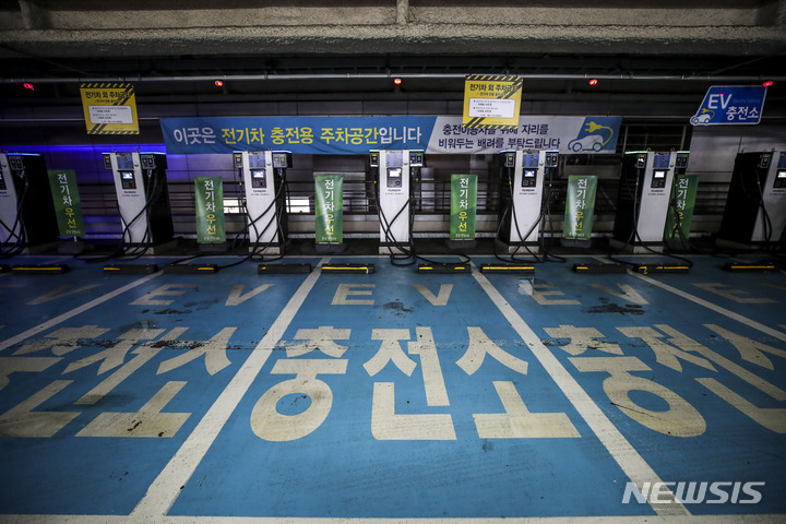 울주군, 전기차 충전 방해 신고 올해 200건…단속·홍보 병행