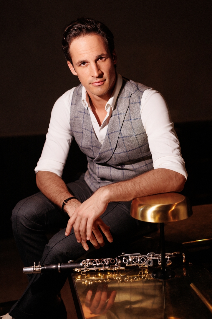 [서울=뉴시스]클라리네티스트 겸 지휘자로 활동하는 안드레아스 오텐자머. (사진=KBS교향악단 제공) 2022.07.04. photo@newsis.com *재판매 및 DB 금지