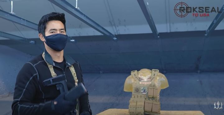 [서울=뉴시스]해군특수전전단(UDT/SEAL) 전 대위 이근. 사진 이근 유튜브 채널 'ROKSEAL' *재판매 및 DB 금지