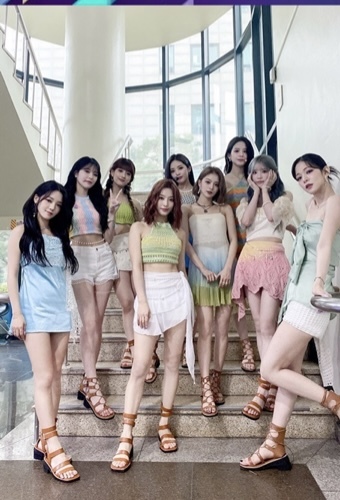 [서울=뉴시스] 프로미스나인. 2022.07.09. (사진 = 플레디스 엔터테인먼트 제공) photo@newsis.com *재판매 및 DB 금지