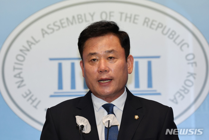 송갑석 "류삼영 총경 대기발령, 내로남불의 극치"