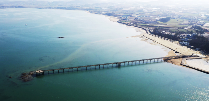 [함평=뉴시스] 전남 함평군 돌머리해수욕장 전경. (사진=함평군 제공) photo@newsis.com *재판매 및 DB 금지