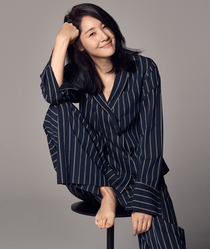 [서울=뉴시스] 배우 윤지민. 2022.07.21.(사진=플럼에이앤씨 제공) photo@newsis.com*재판매 및 DB 금지 *재판매 및 DB 금지