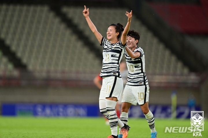 [서울=뉴시스]여자축구 최유리, 중국전 선제골. (사진=대한축구협회 제공)