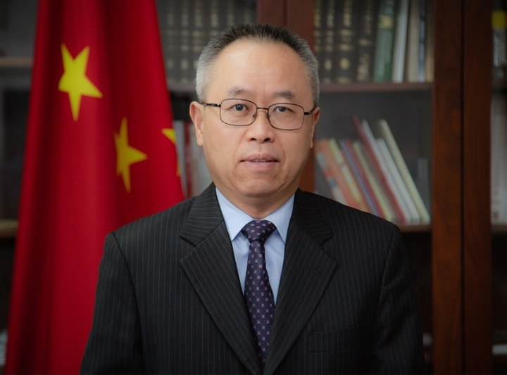 [서울=뉴시스] 안토니우 구테흐스 유엔 사무총장이 25일(현지시간) 이탈리아 주재 중국 대사 겸 산마리노 주재 중국 대사인 리쥔화(李軍華)을 경제·사회담당 사무차장으로 임명했다. 리 신임 사무차장의 자료사진. <사진출처: 중국 외교부> 2022.07.26