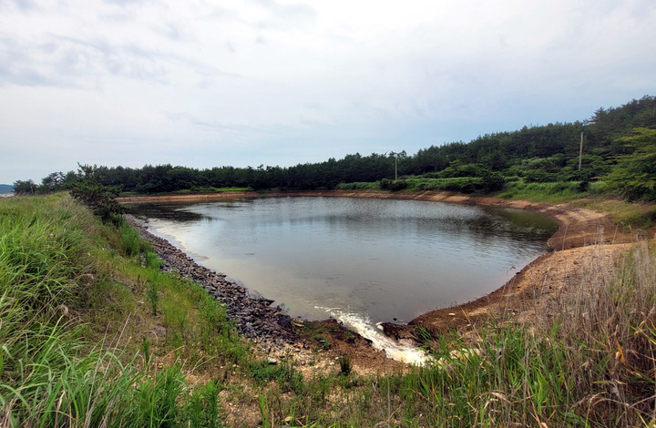 [신안=뉴시스] 팔금면 원산1저수지. *재판매 및 DB 금지