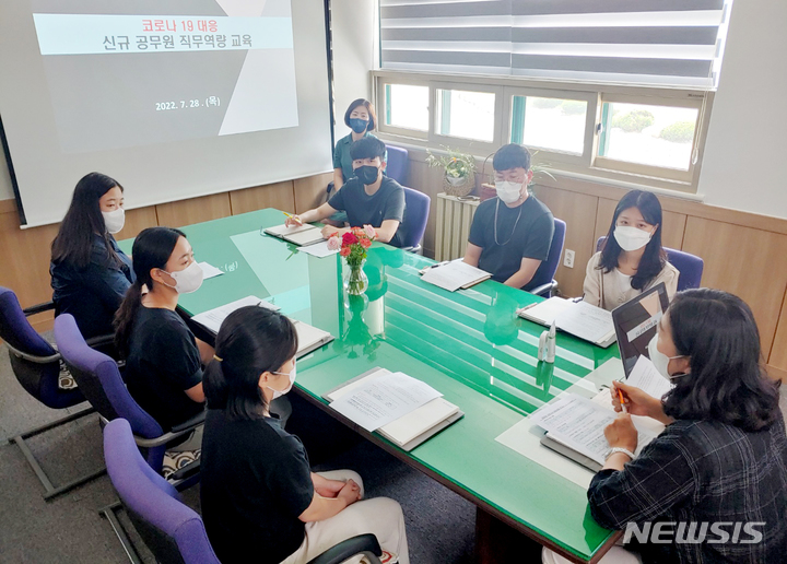 남해군, 신규 간호직공무원에 코로나19 대응 직무교육