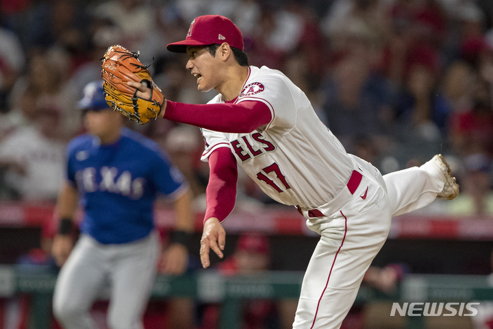 [애너하임=AP/뉴시스] 메이저리그(MLB) LA 에인절스의 오타니 쇼헤이. 2022.07.28