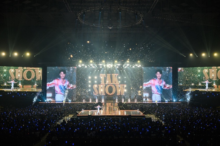 [서울=뉴시스] 2022 영탁 단독 콘서트 ‘TAK SHOW’ 포스터 . 2022.08.01. (사진= ㈜에스이십칠 제공) photo@newsis.com*재판매 및 DB 금지 *재판매 및 DB 금지