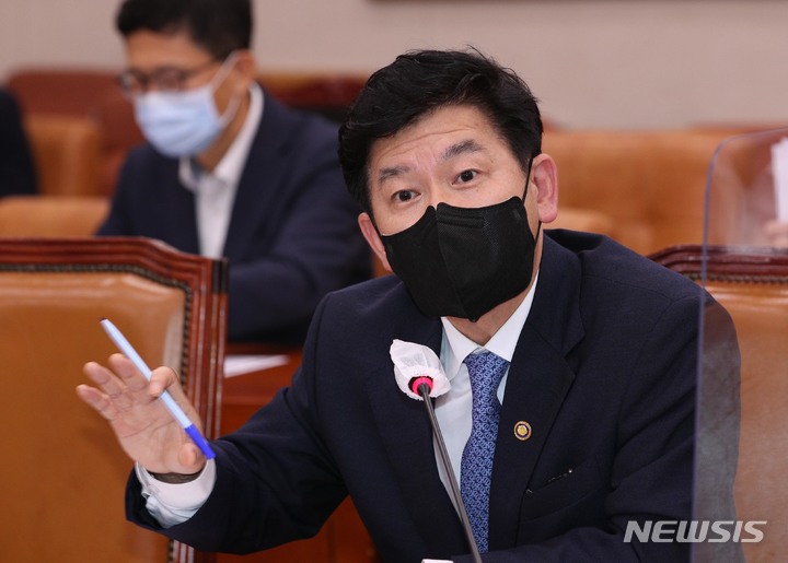 [서울=뉴시스] 고범준 기자 = 최상대 기획재정부 제2차관. (공동취재사진) 2022.08.01. photo@newsis.com