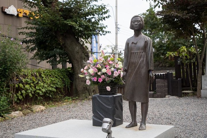 군산 동국사 경내에 자리한 평화의 소년상 *재판매 및 DB 금지