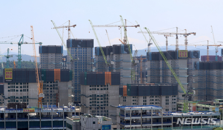 둔촌주공 재건축 현장. 뉴시스 자료사진.