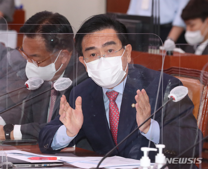 [서울=뉴시스] 전진환 기자 = 태영호 국민의힘 의원. (공동취재사진) 2022.08.19. photo@newsis.com