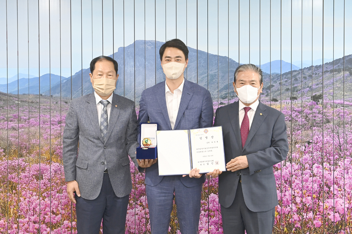 최재훈 달성군수(중앙), 달성군 재향군인회 자문위원 위촉 *재판매 및 DB 금지