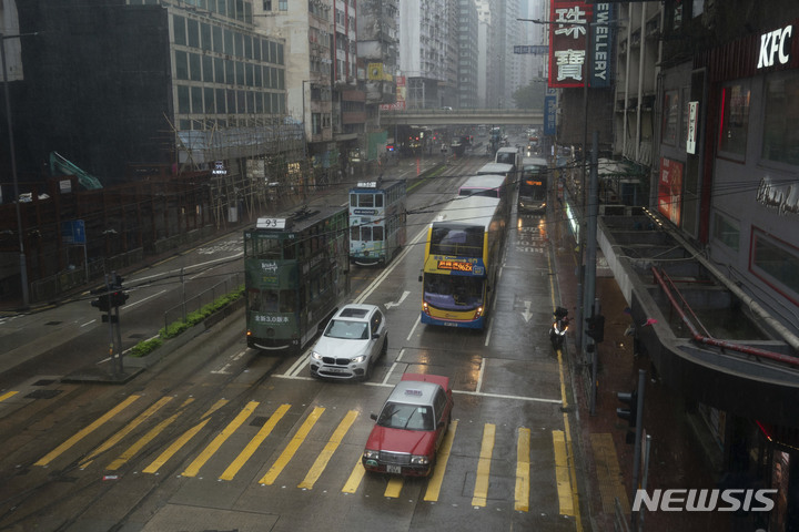 홍콩 코로나19 신규감염 7218명...누적 166만7130명