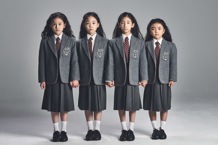 [서울=뉴시스] 박진희 기자 = 뮤지컬 '마틸다' 주인공 아역배우 (왼쪽부터) 임하윤, 최은영, 진연우, 하신비. (사진=신시컴퍼니 제공) 2022.08.31. photo@newsis.com *재판매 및 DB 금지