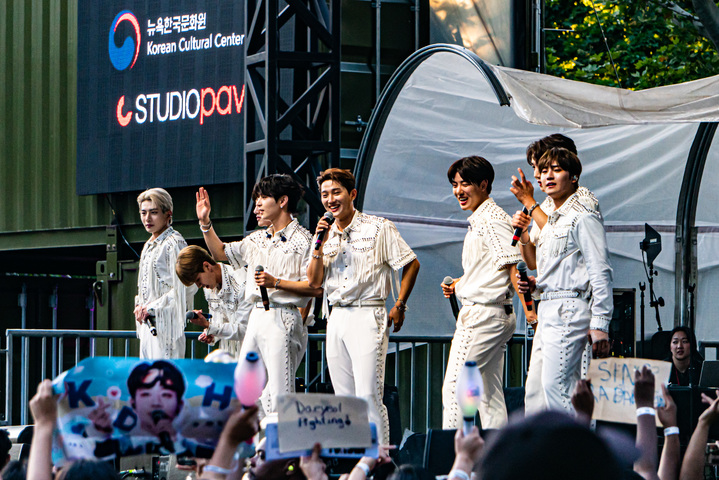 [서울=뉴시스] '서머 스테이지 - 코리아 가요제' 골든차일드. 2022.08.31. (사진 = 한국문화교류진흥원 제공) photo@newsis.com *재판매 및 DB 금지