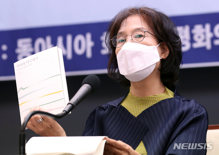 [서울=뉴시스] 자신의 저서를 통해 일본군 위안부 피해자를 '매춘부'로 표현하는 등 명예훼손 혐의로 기소돼 무죄를 확정받은 박유하(68) 세종대학교 명예교수가 형사보상을 받게 됐다. (사진=뉴시스DB) 2025.07.03.