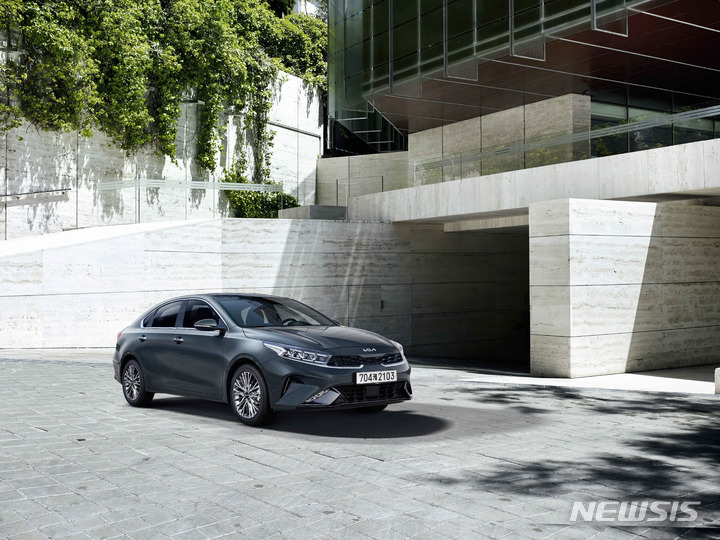 [서울=뉴시스]기아 '더 2023 K3'.(사진=기아 제공) 2022.9.2 photo@newsis.com