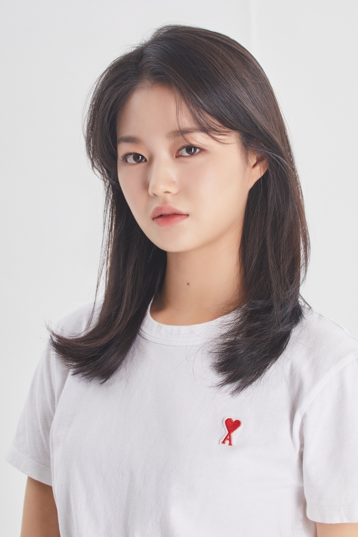 [서울=뉴시스] 배우 서지안. 2022.09.02. (사진=르엔터테인먼트 제공) photo@newsis.com*재판매 및 DB 금지 *재판매 및 DB 금지