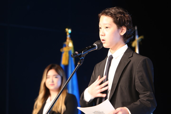 4일 '2022 UN청소년환경총회' 폐회식에서 액션 플랜을 발표하는 고등학생 참가자 *재판매 및 DB 금지