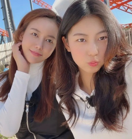 [서울=뉴시스] 박연수, 송지아 2022.09.12 (사진=인스타그램) photo@newsis.com&nbsp; *재판매 및 DB 금지