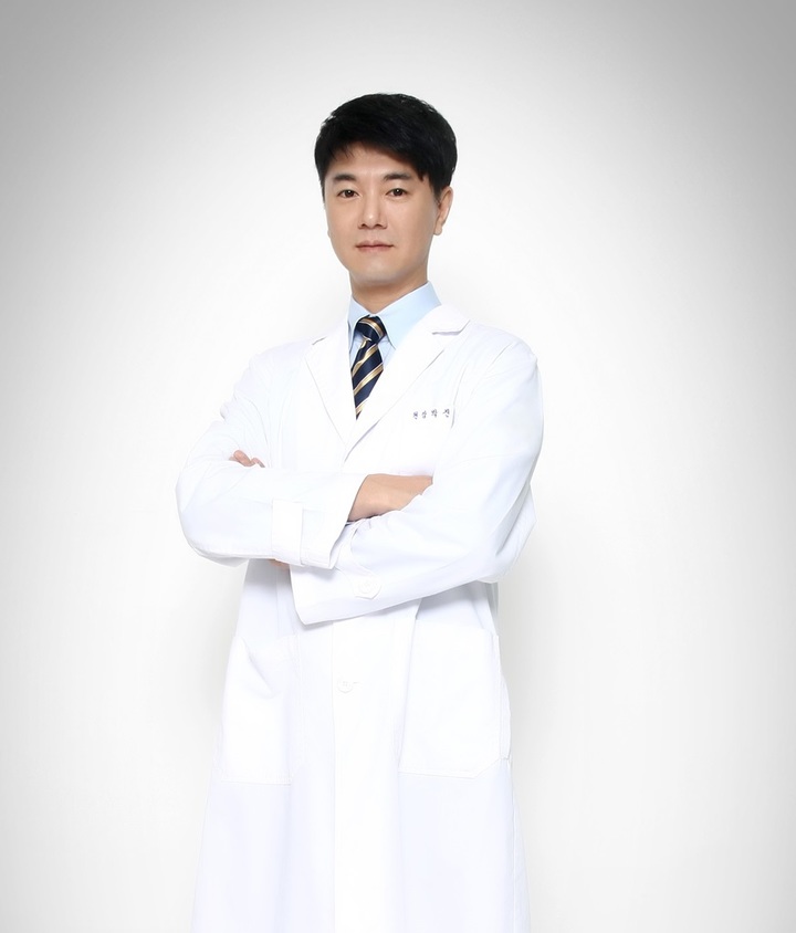 박진형 제주 노형유디치과 대표원장(사진 : 유디치과 제공) *재판매 및 DB 금지