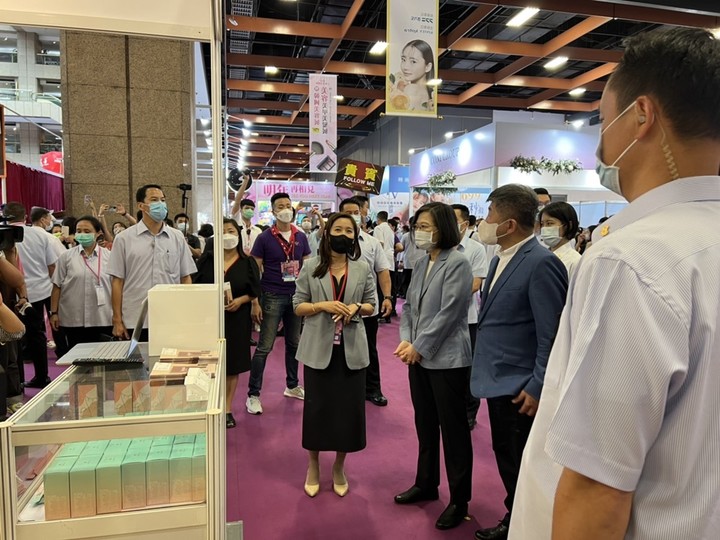 대만 코로나 신규 4만4880명·총 641만7941명...53명 숨져